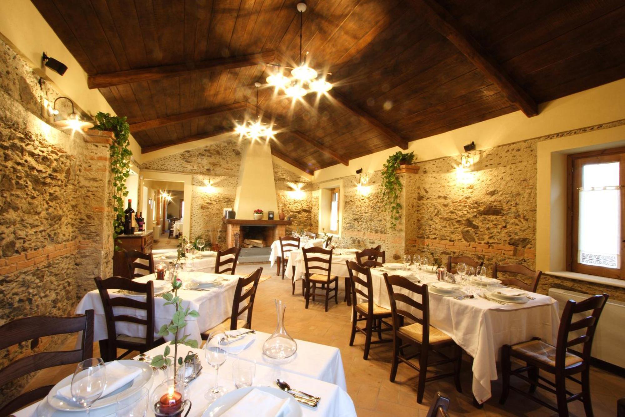 Hostal La Rosa Nel Bicchiere Soveria Mannelli Exterior foto